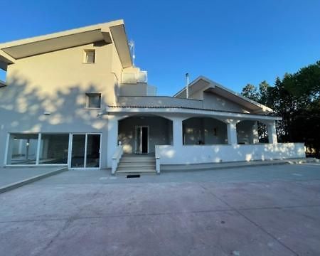 B&B A Pochi Passi Dal Mare Giovinazzo Exterior foto